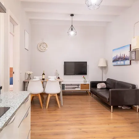 Fira Barcelona Apartment *