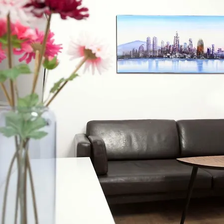 Fira Barcelona Apartment *